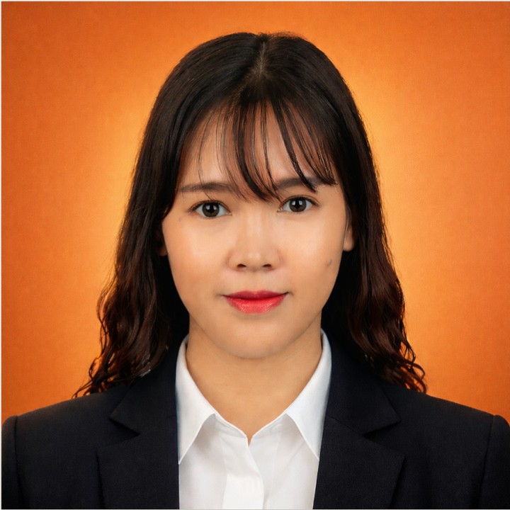 Nikki Genio, Social Media at Customized Paper Straws